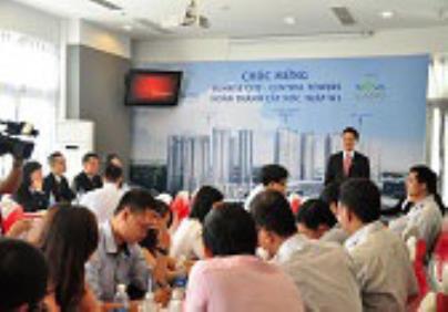 Novaland công bố cất nóc giai đoạn 2 dự án Sunrise City và kết quả bán hàng quý I/2014