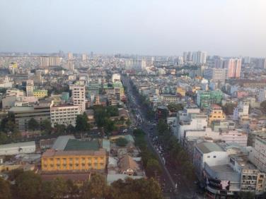 DOANH NGHIỆP “ĐUA NHAU” SĂN MẶT BẰNG NHÀ PHỐ KHU TÂY