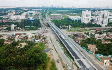 VÌ SAO TP.HCM LẠI CHỌN 3 QUẬN THUỘC KHU ĐÔNG ĐỂ PHÁT TRIỂN THÀNH KHU ĐÔ THỊ THÔNG MINH NGANG TẦM KHU VỰC?