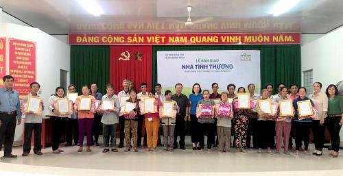 NIỀM VUI VỀ NHỮNG NGÔI NHÀ MỚI TẠI HUYỆN GIỒNG TRÔM, BẾN TRE