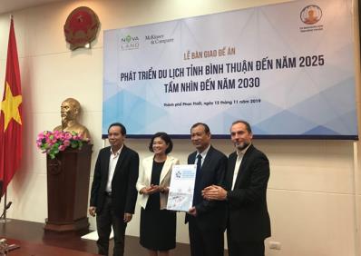 BÌNH THUẬN NHẬN ĐỀ ÁN PHÁT TRIỂN DU LỊCH ĐẾN NĂM 2025, TẦM NHÌN ĐẾN NĂM 2030