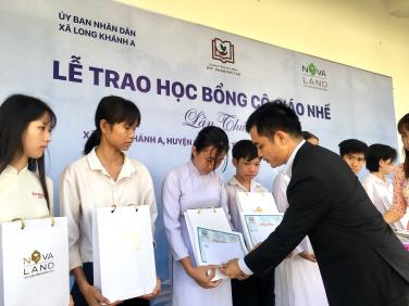 HỌC BỔNG CÔ GIÁO NHẾ: NHỮNG ĐIỀU TỐT ĐẸP LUÔN CÒN MÃI