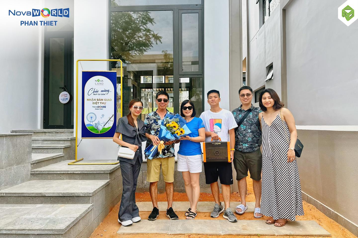 NOVAWORLD PHAN THIET CHÍNH THỨC BÀN GIAO BIỆT THỰ VÀ KHAI TRƯƠNG CLUBHOUSE PGA  GOLF VILLAS - Công ty Cổ phần Tập đoàn Đầu tư Địa ốc No Va (Mã CK: NVL)
